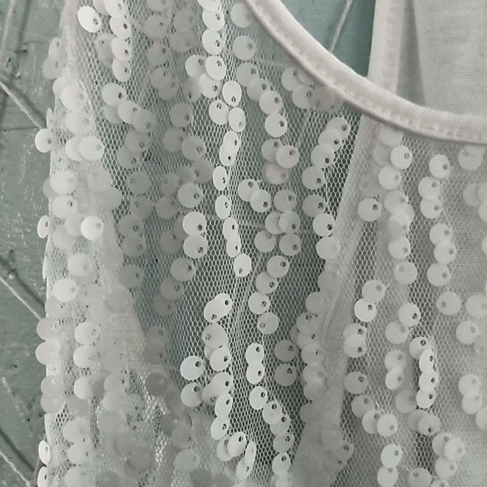 Sequined Tank - Picture 2 of 5